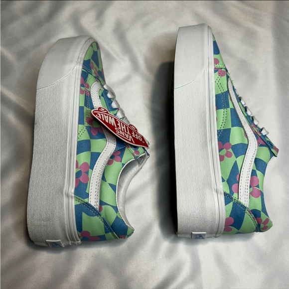 Vans Old Skool Platform Floral Shoes - Picture 6 of 13